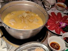 -禄婶鸡煲·打边炉