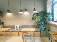 -小意思咖啡店(草桥店)