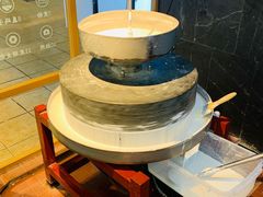 -呷佬·长沙手工米粉(金沙江路店)