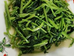 -七的湖·晚芳亭·阳澄湖农家菜·大闸蟹(莲花岛店)