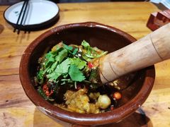 -老滇山寨•云南特色菜•地方菜•民族风情歌舞表演(金碧店)