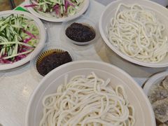 -黑八私房老北京炸酱面