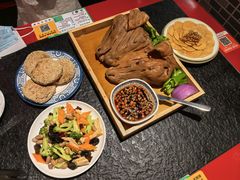 -老北京胡同味道二荤铺(酒仙桥店)