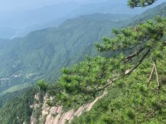 -罗田薄刀峰风景区