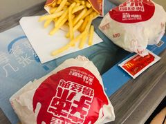 -麦当劳(鄂尔多斯机场店)