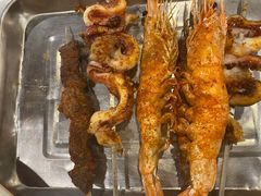 -老东镇啤酒屋海鲜加工·蒸汽海鲜·海鲜烧烤(台东店)