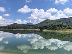 -孔雀湖生态旅游区