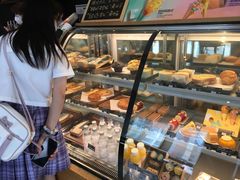 面包甜点陈列柜-星巴克臻选(沈阳大悦城店)