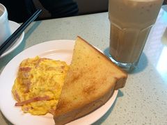 -香港新发烧腊茶餐厅(万象店)