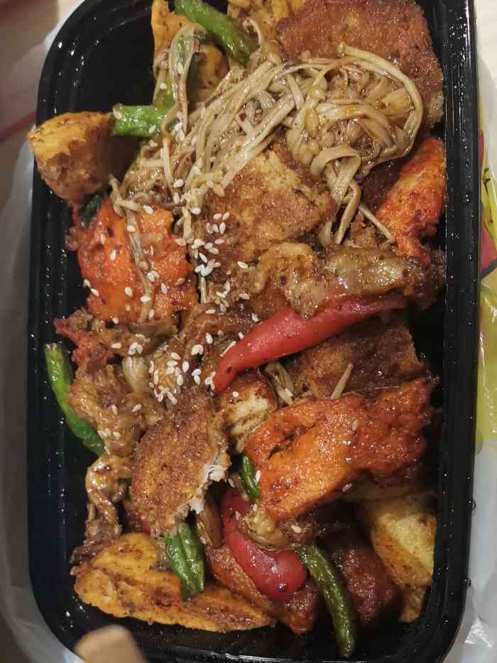 伐木累炸串·烧烤·拌烧饼(蓟州店)-"[环境]没有如果店里,不太清楚