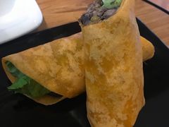 煎牛里脊肉卷饼-Moka Bros 摩卡站(西单大悦城店)