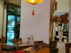 -毛辣果·贵州红酸汤牛肉火锅(西单店)