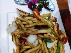 芦笋百合鲜鲍-黄泥岗·地道湖北菜(奥特莱斯店)