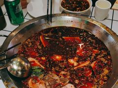 -蛙一刀·麻椒鱼火锅(金仙桥店)