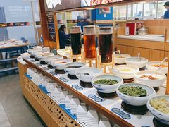 自助调料区-魔法帽酱料牛肉小火锅(海门步行街店)