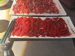 -伴山牛贵州黄牛肉火锅·苗疆非遗艺术餐厅(上海首店)