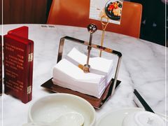 -蝴蝶里·粤菜·点心(滨江龙湖店)
