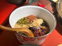 冰沙汤圆-谭鸭血老火锅(龙湖宝山天街店)