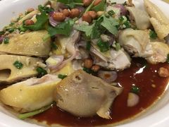 红葱头淋清远走地鸡-花好悦园(瀛洲店)