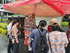 -詹爷爷乌节路街头冰淇淋