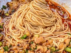 -李与白包子铺(桐梓林店)