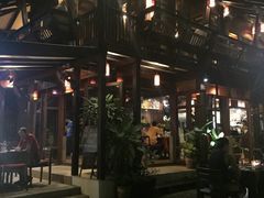 -Dash Teak House