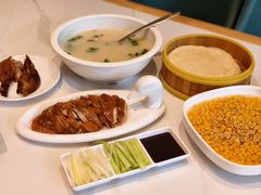 -梅利汴京烤鸭•开封豫菜地标店(晋安路店)