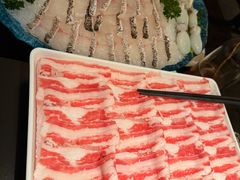 -鲜入唯煮·港式海鲜牛肉火锅(金宝街店)