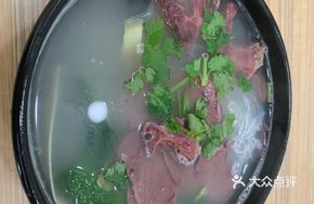 Donkey Offal and Noodle Soup