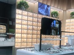 -一代眼镜·蔡司配镜(浦东大拇指广场店)