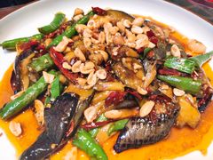 特色茄子-百味地锅鸡(二店·财校分店)