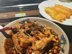 深水大鱼头-张大胡子鱼头火锅酒楼(长益路店)