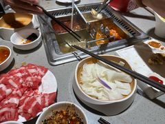 -海底捞火锅(旭辉MALL店)