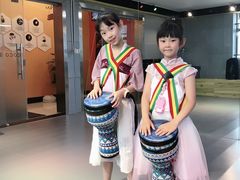 -COCO  BOMB国际流行音乐(爱琴海校区)