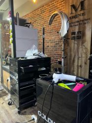 -青木造型HAIR·あおき髪を刈る潮人店