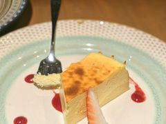 巴斯克乳酪蛋糕-西堤厚牛排(国瑞店)