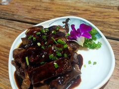 -小小饭店·休闲农庄·安吉松树林里的农家菜