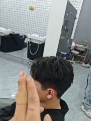 -藤野造型烫染接发