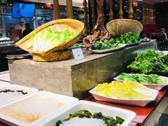 -蓝钻·国际美食海鲜自助百汇(西直门店)