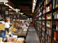 -西西弗书店(三峡广场湟恩新纪元购物广场店)