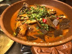 砂锅山粉鱼头-陈厨(新苑小区店)