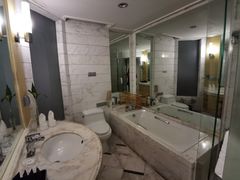 -岳阳阿波罗御庭酒店(岳阳楼区南湖广场店)