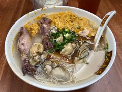 蟹黄膏生蚝羔鱿汤米粉-荔林食店(西华路店)