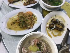 扇贝-霞涌市场海鲜摆卖区