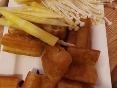 -小渝公重庆卤味火锅(临沂店)