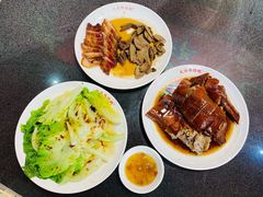 叉烧拼鹅肝-黄连大头华烧鹅店(大良店)