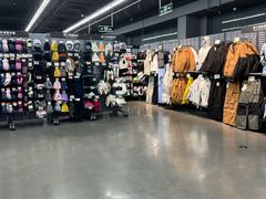 -迪卡侬(越秀公园店)