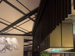 -瑰丽酒店·海吧·天际下午茶·现场DJ·天台酒吧