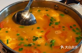 Tofu and Water Chestnut Meatball Soup