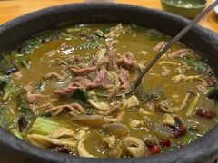 -榕江牛瘪牛肉火锅